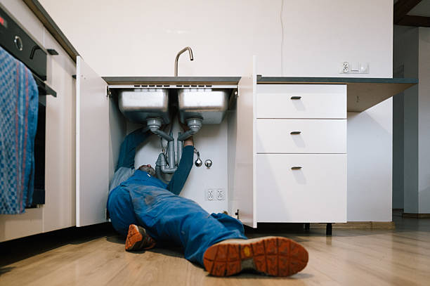 Professional Leak Detection technician working in Clear Brook, VA